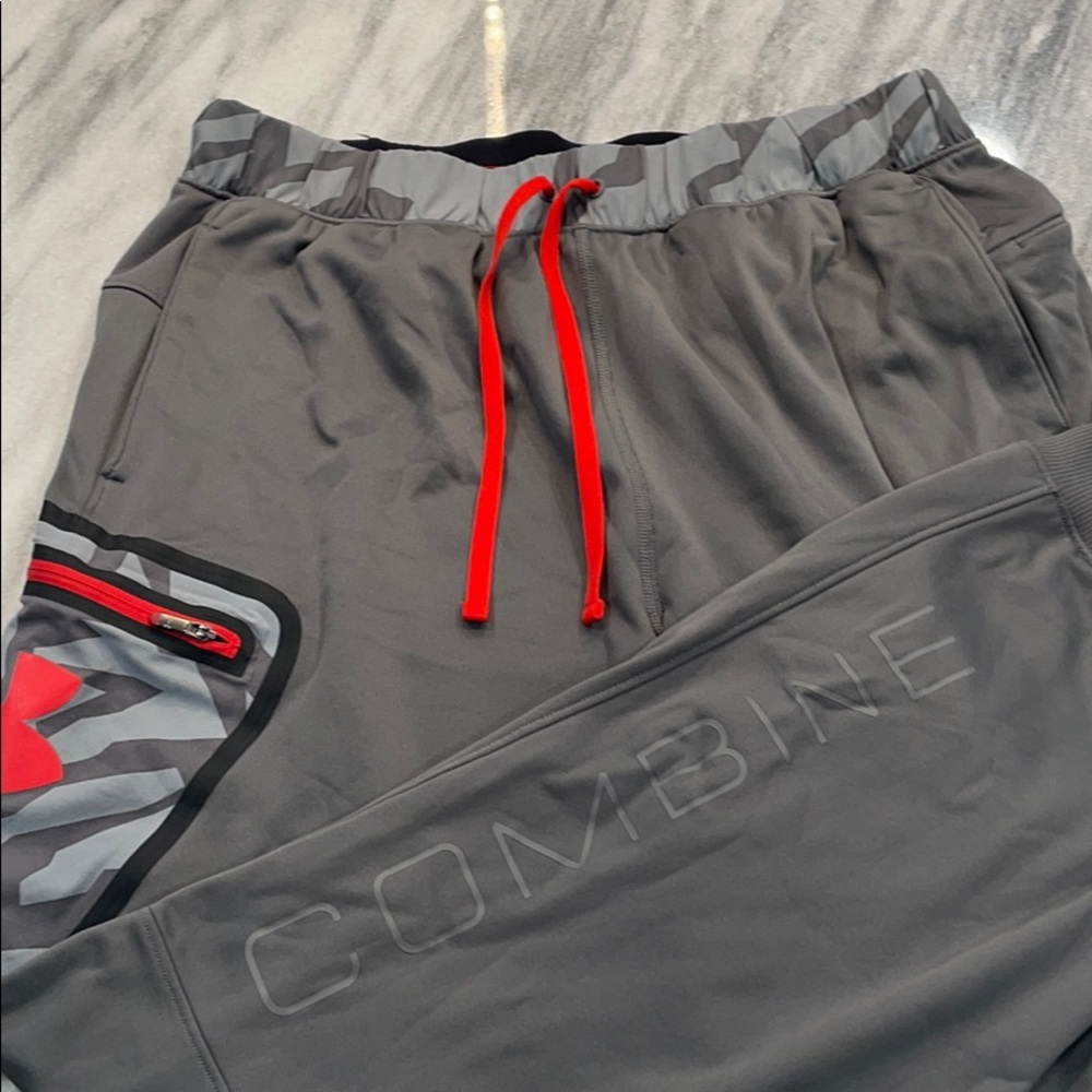 Men’s Under Armour Pants